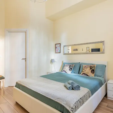 Bolognafiera بيت ضيافة 3*