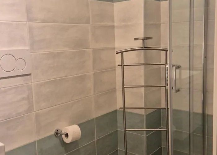 Pensionat Bolognafiera 3*