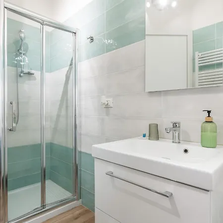 Konukevi Bolognafiera Bolonya