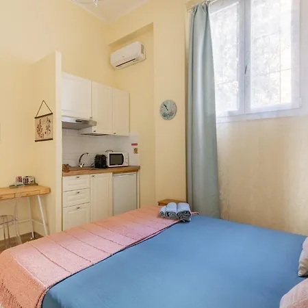 Bolognafiera بيت ضيافة